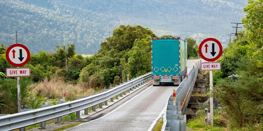 Yksiraiteinen tie Uudessa-Seelannissa