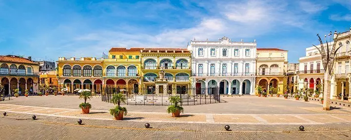 Plaza Vieja Havannassa, Kuuba